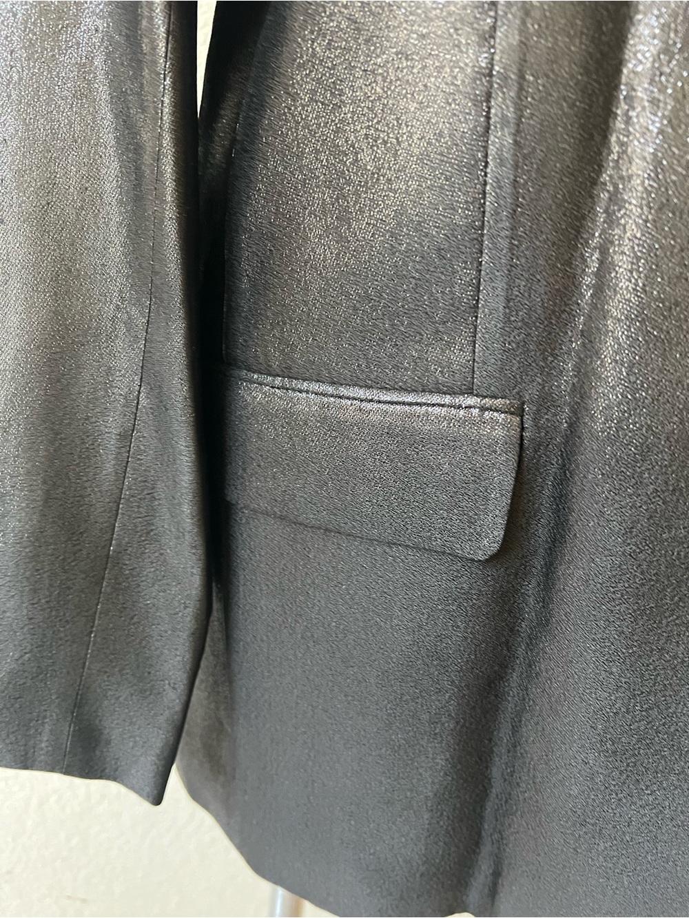 Victoria Beckham sz 8 NWOT Black Shimmery Single-Button Blazer - Picture 4 of 15